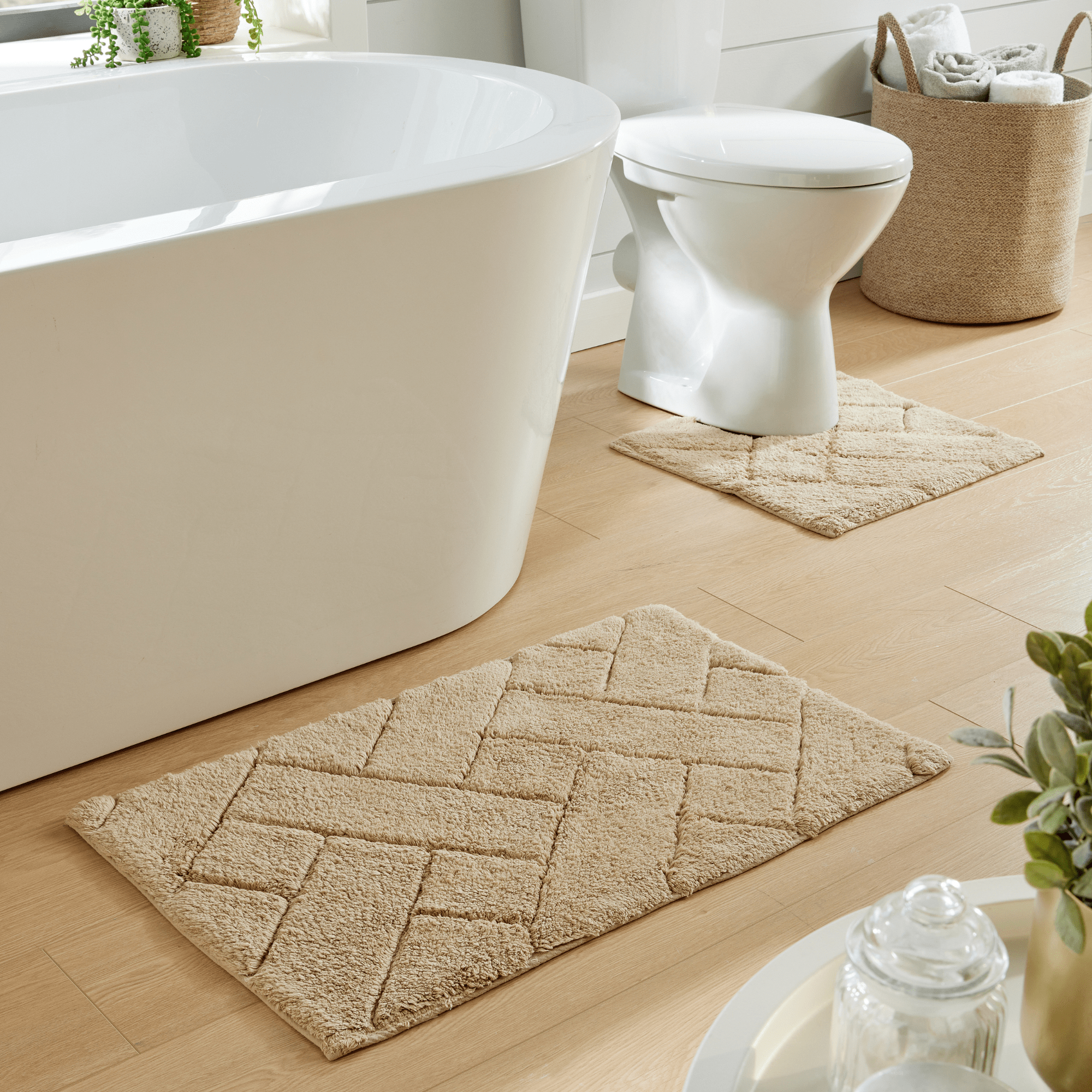 Bali Bath Mat & Pedestal Set