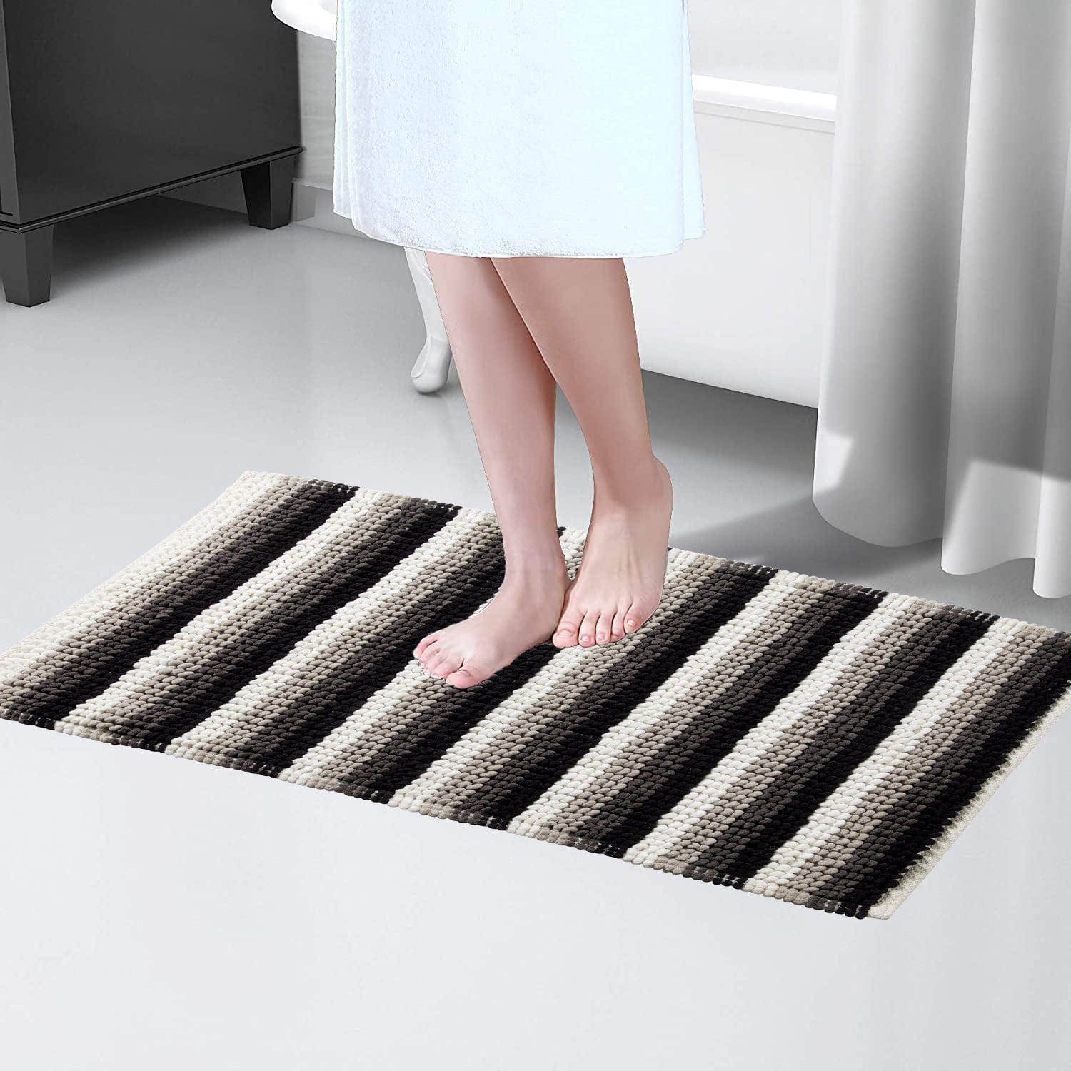 Soft Absorbent Stripe Bathmat