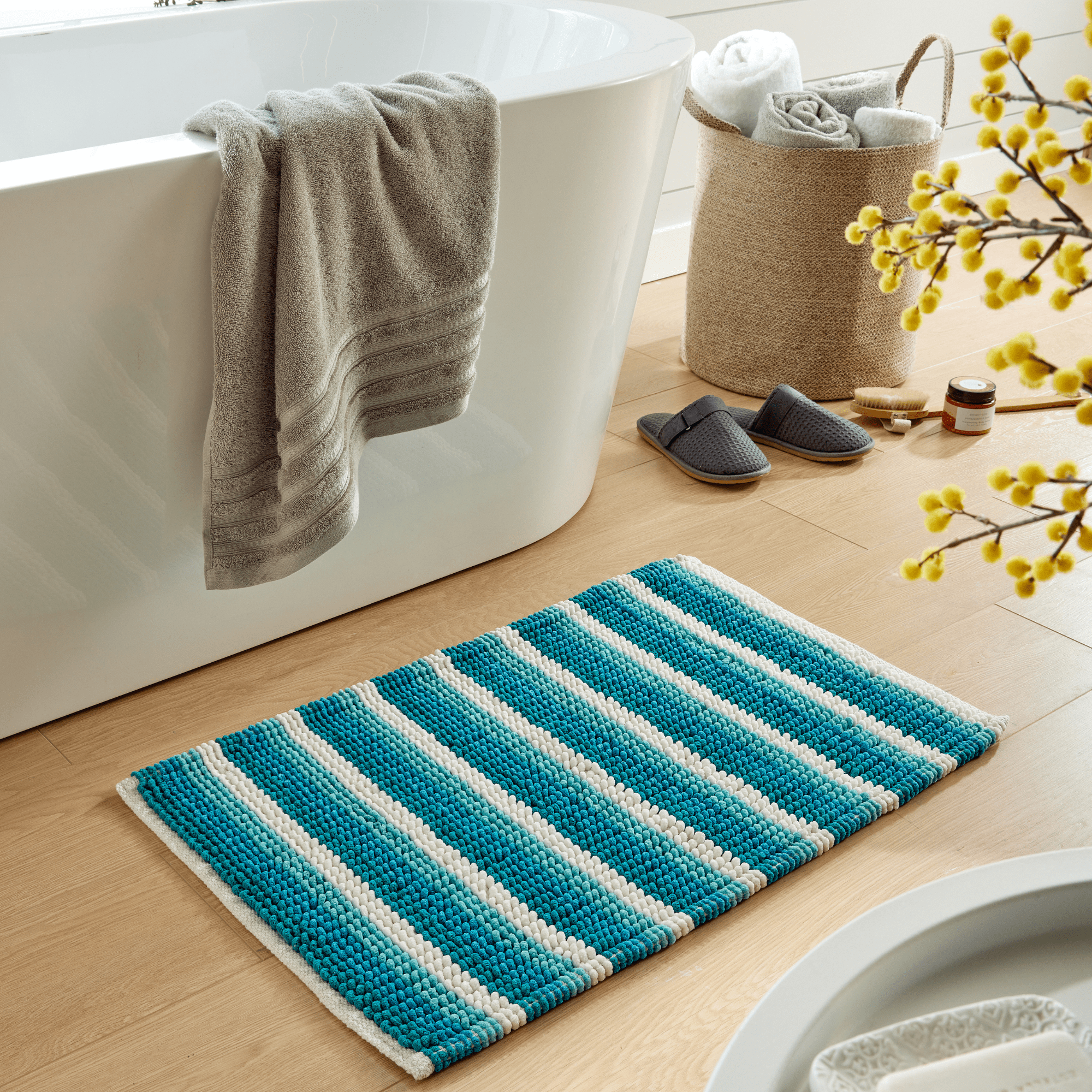 Soft Absorbent Stripe Bathmat