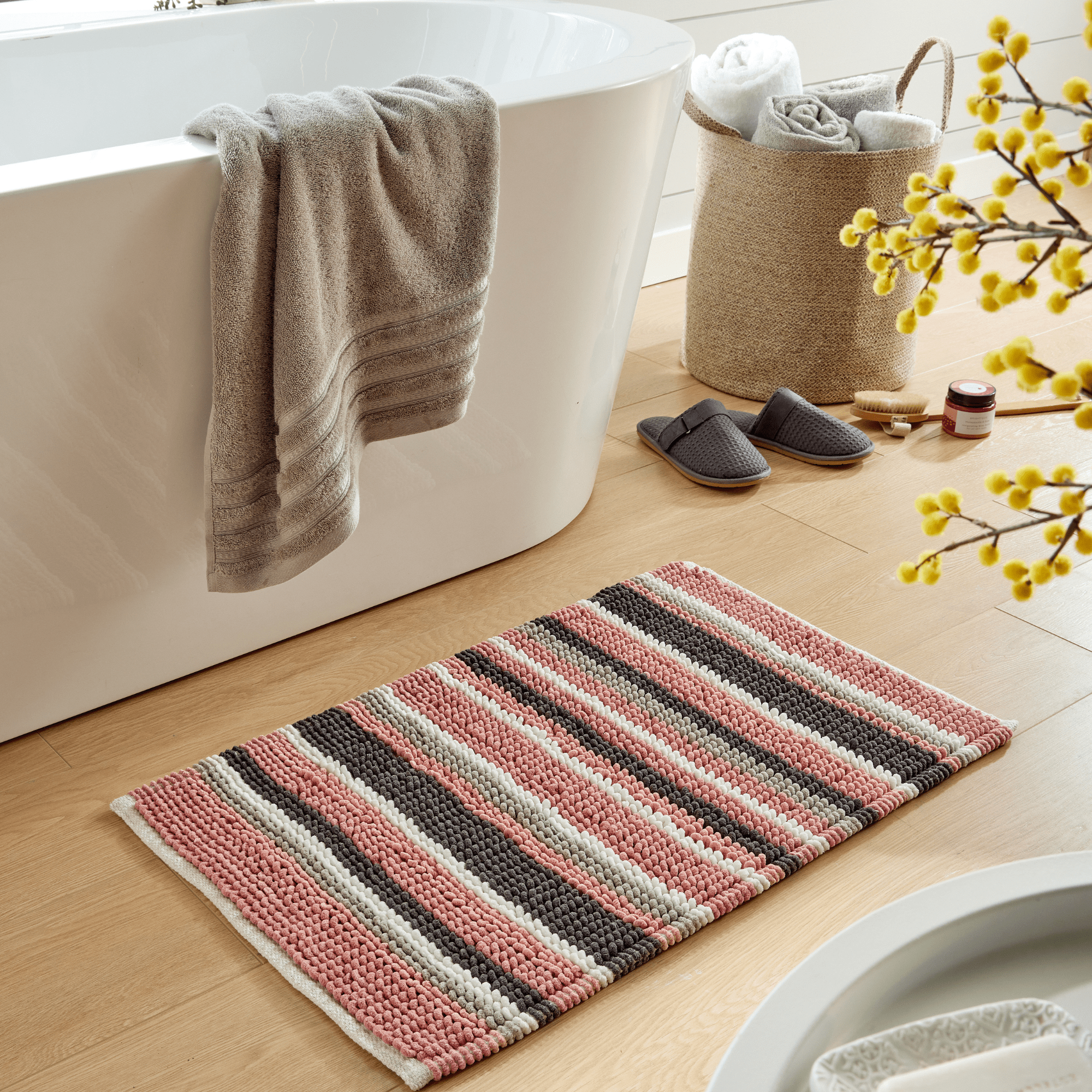 Soft Absorbent Stripe Bathmat
