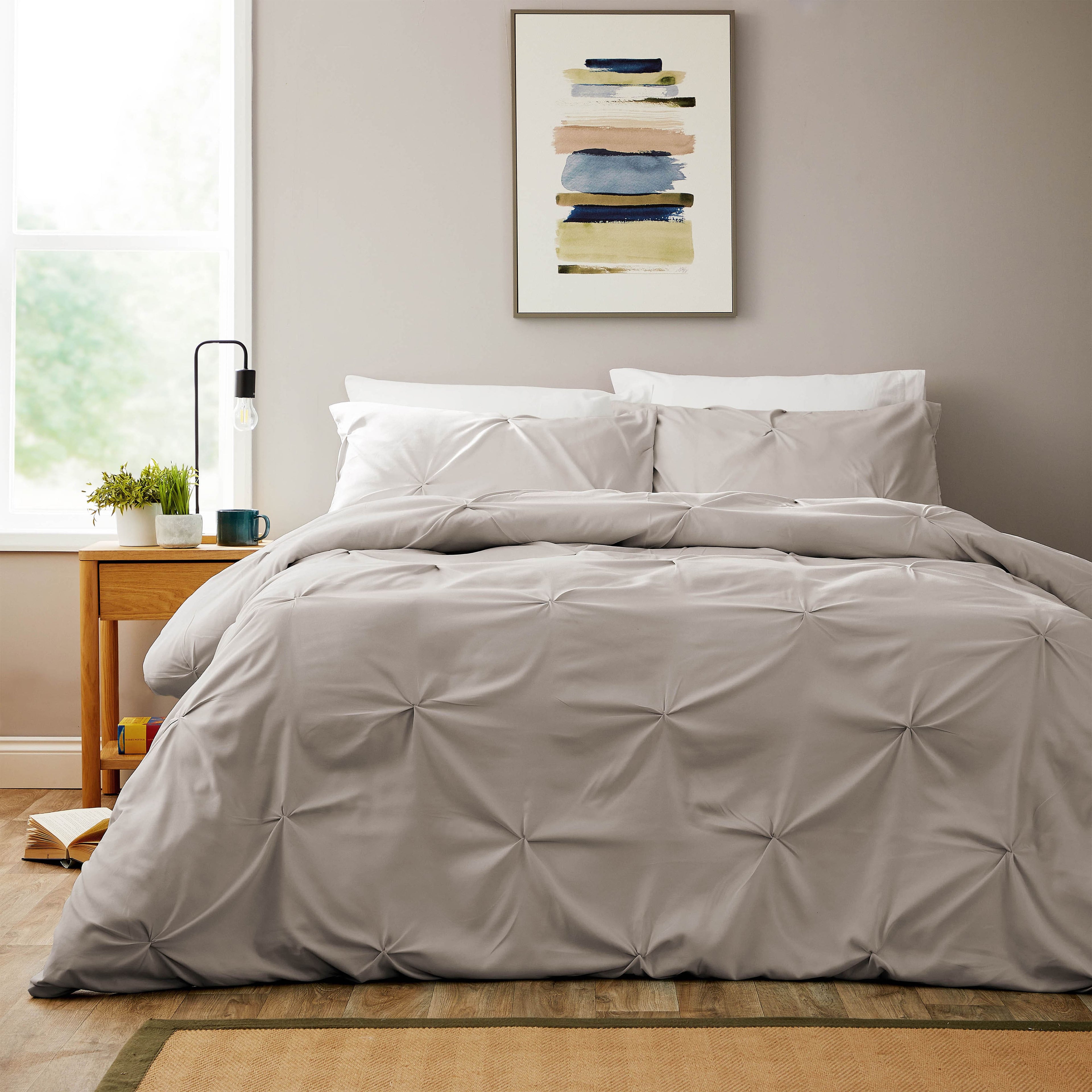 Pintuck Natural Microfibre Duvet Cover Set with Pillowcases